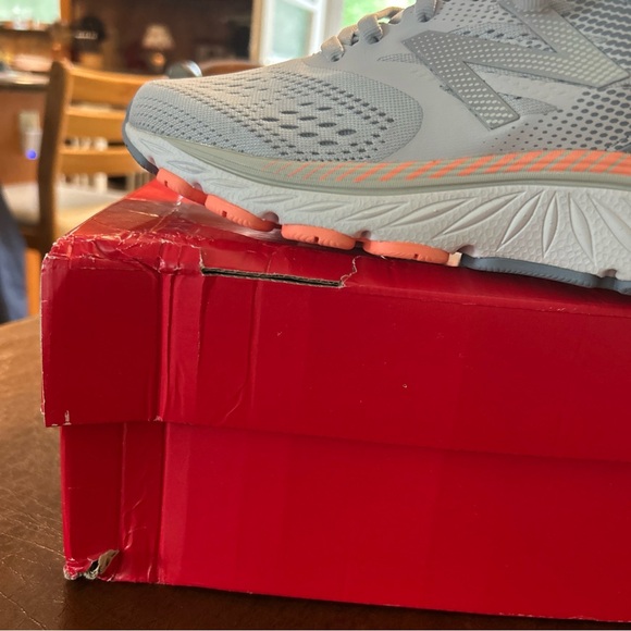 New Balance Women's Gray Running Shoes- New in Box size 8 medium width - Picture 16 of 16